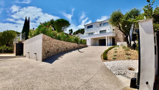 Villa in Sanary-sur-Mer, Var