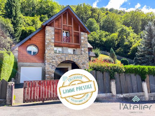 Casa di lusso a Saint-Lary-Soulan, Alti Pirenei