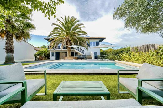 Villa à La Teste-de-Buch, Gironde