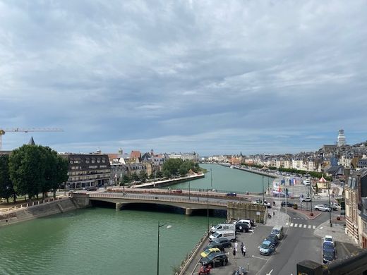 Apartment / Etagenwohnung in Trouville-sur-Mer, Calvados