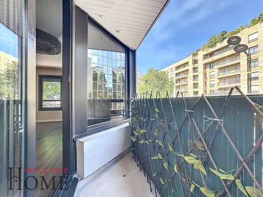 Piso / Apartamento en Levallois-Perret, Altos de Sena