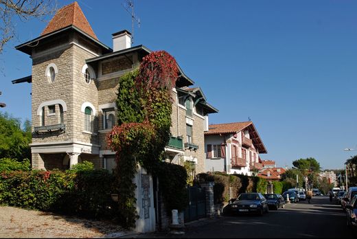 Villa a Bayonne, Pirenei atlantici