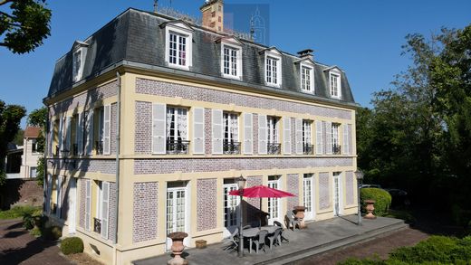 Luxury home in Gouvieux, Oise