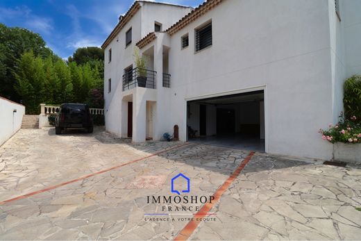 Villa in Allauch, Bouches-du-Rhône