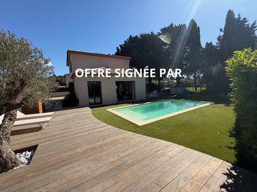 Luxury home in Ollioules, Var