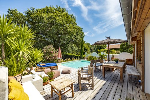 Villa in Biarritz, Pyrénées-Atlantiques