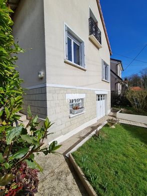 Maison de luxe à Saclay, Essonne