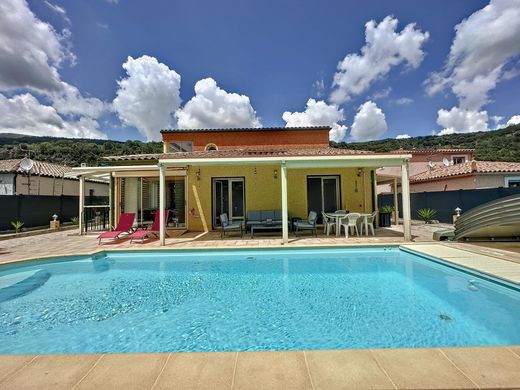 Villa in Amélie-les-Bains, Pyrénées-Orientales