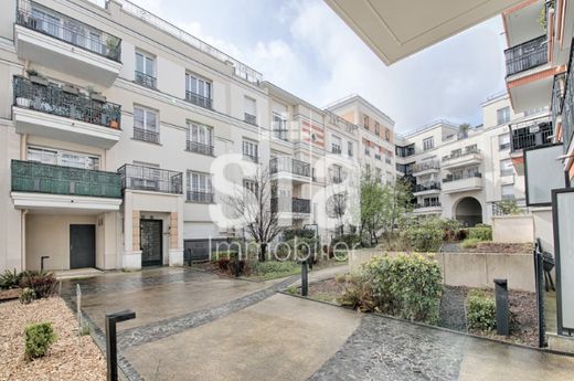Apartment in Maisons-Alfort, Val-de-Marne