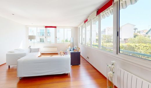 Apartment / Etagenwohnung in Bayonne, Pyrénées-Atlantiques