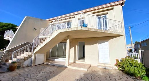 Luxe woning in Sanary-sur-Mer, Var