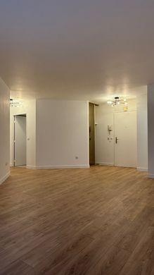 Apartment in La Muette, Auteuil, Porte Dauphine, Paris