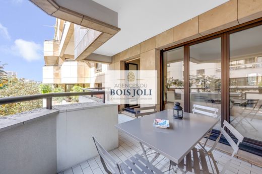 Apartment in Levallois-Perret, Hauts-de-Seine