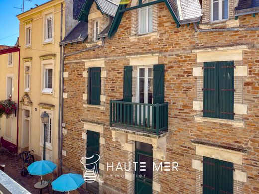 Apartment in Les Sables-d'Olonne, Vendée