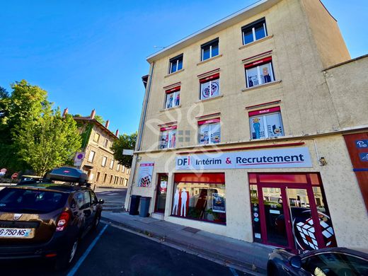 ‏בתי יוקרה ב  Brioude, Haute-Loire