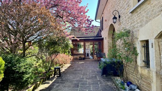 Maison de luxe à Saint-Vit, Doubs