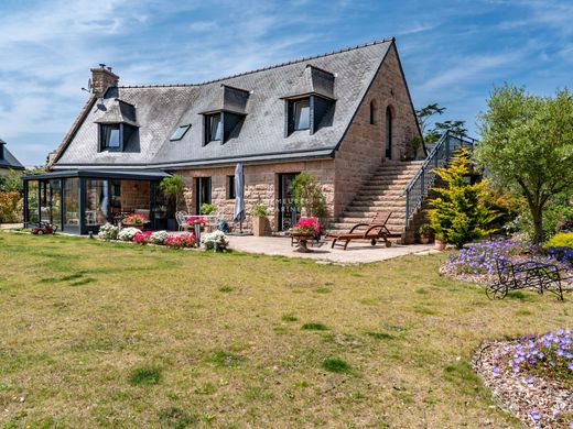 Luxury home in Perros-Guirec, Côtes-d'Armor