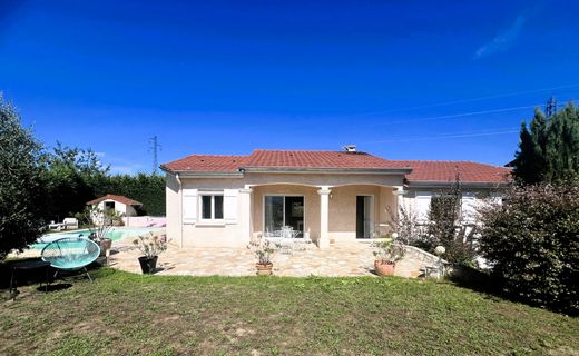 别墅  Saint-Chamond, Loire