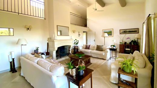 ‏בתי יוקרה ב  Verfeuil, Gard