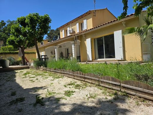 Casa di lusso a Aubagne, Bocche del Rodano