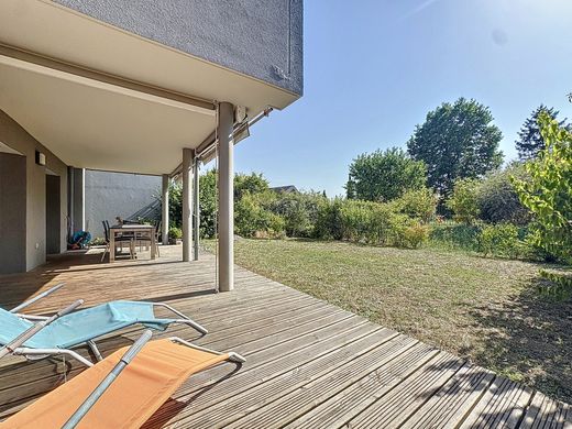 Appartement in Prévessin-Moëns, Ain