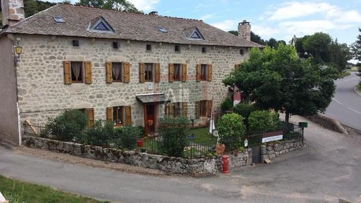 Πολυτελή κατοικία σε Châteauneuf-de-Randon, Lozère