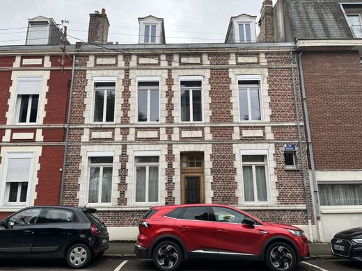 Maison de luxe à Arras, Pas-de-Calais