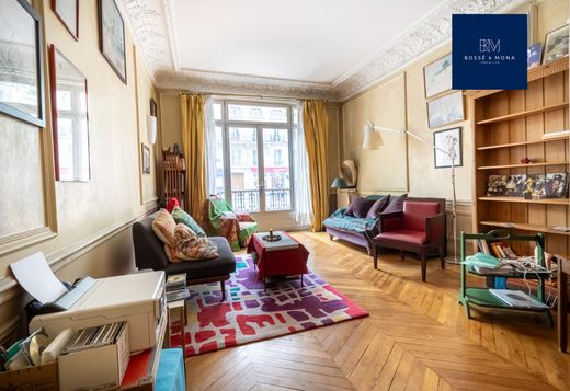 Appartement à Saint-Germain, Odéon, Monnaie, Paris