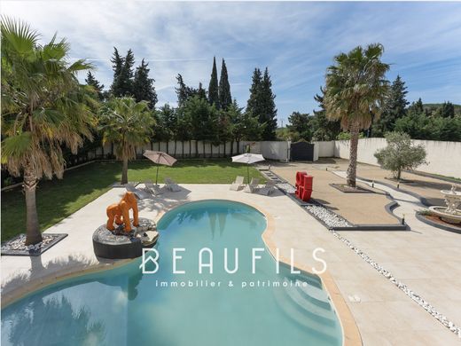 Villa in Saint-Gilles, Gard