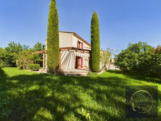Villa à Noves, Bouches-du-Rhône