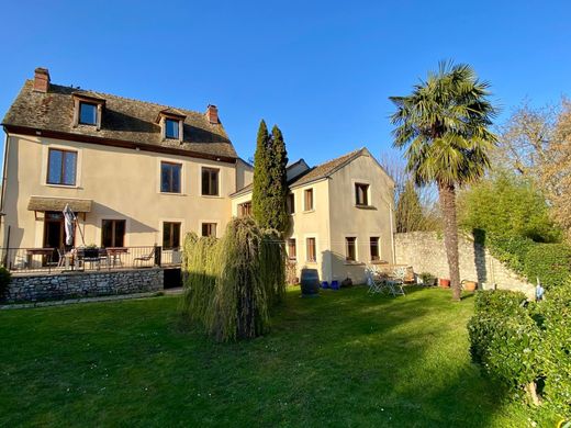 Luxury home in Septeuil, Yvelines