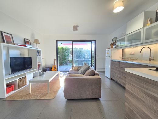 Apartment / Etagenwohnung in Anglet, Pyrénées-Atlantiques