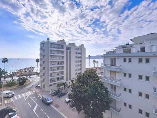 아파트 / Juan-les-Pins, Alpes-Maritimes