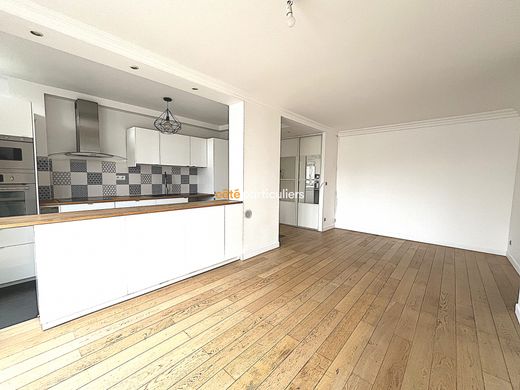 Appartement in Bois-Colombes, Hauts-de-Seine