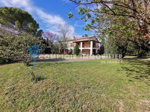 Luxe woning in Prades-le-Lez, Hérault