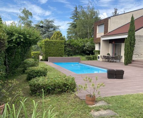 Luxury home in Caluire-et-Cuire, Rhône