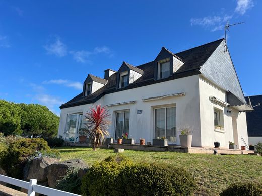 Luxury home in Saint-Cast-le-Guildo, Côtes-d'Armor