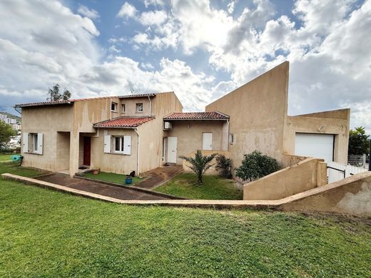 Villa à Ajaccio, Corse-du-Sud