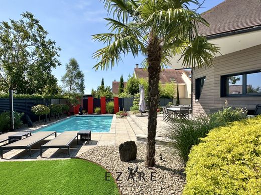 Maison de luxe à Fontaine-lès-Dijon, Côte-d'Or