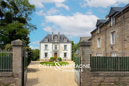 Casa de lujo en Plœuc-sur-Lié, Costas de Armor