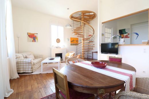 Apartment / Etagenwohnung in Royan, Charente-Maritime