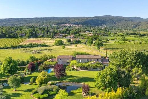 Πολυτελή κατοικία σε Saint-Saturnin-lès-Apt, Vaucluse