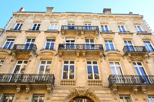 Apartment / Etagenwohnung in Bordeaux, Gironde