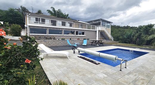 Luxe woning in Saint-Joseph, Réunion