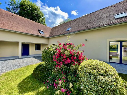 Luxury home in Le Fresne-Camilly, Calvados