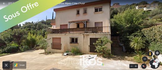 Maison de luxe à Agay, Var