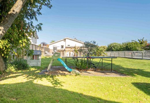 Luxury home in La Teste-de-Buch, Gironde