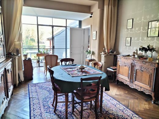 Lüks ev Laval, Mayenne