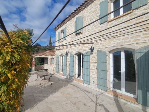 Maison de luxe à Évenos, Var