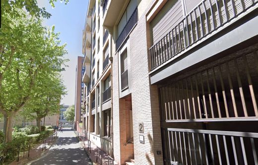 Apartment / Etagenwohnung in Toulouse, Haute-Garonne